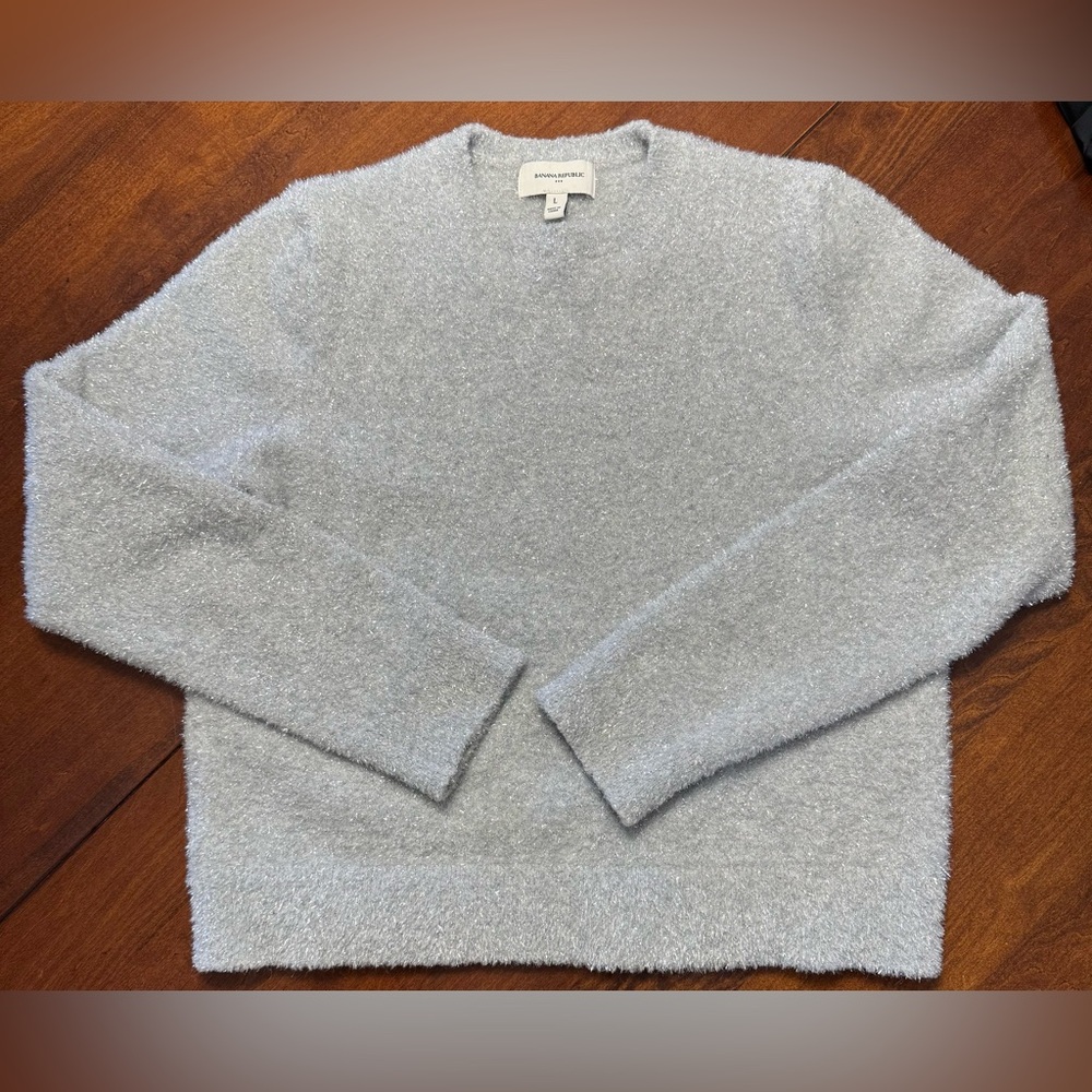 Banana Republic Silver Gray Short Sweater Thick & Sparkly
